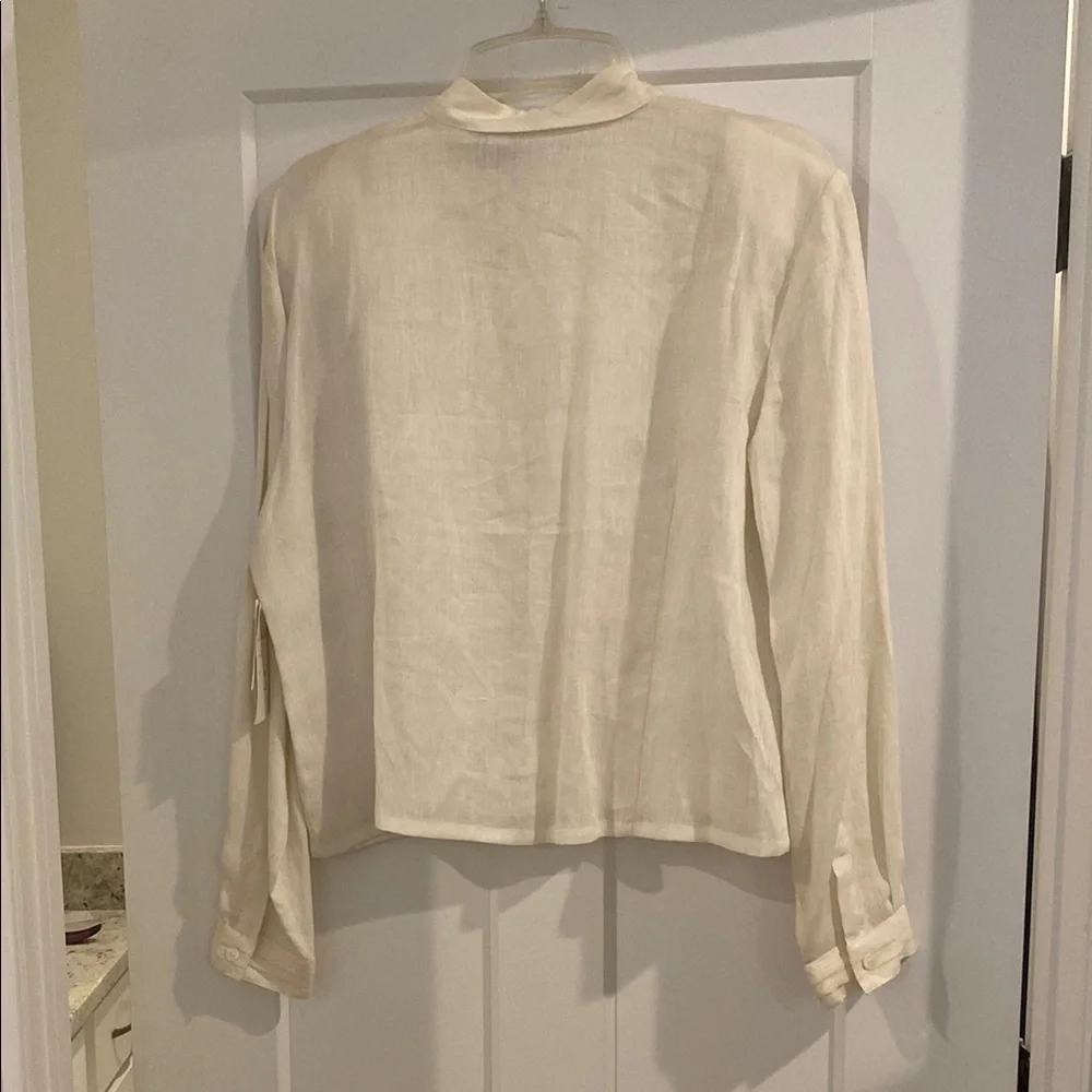 Ivory Button-Up Blouse - Picture 2 of 3
